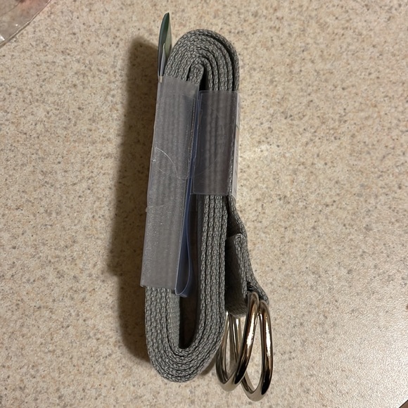 Gaiam Yoga Strap - New in Package - Picture 2 of 7